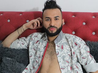 AxelBush shows camshow naked